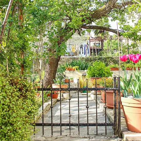 & Jagoda Apartmán *